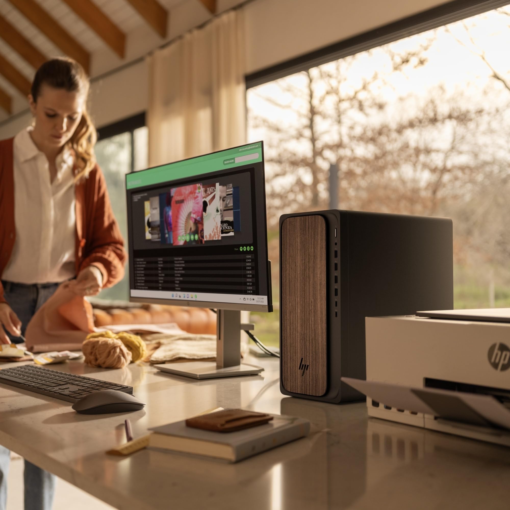 hp-omnidesk-ai-m03-0000sl-desktop-con-intel-core-ultra-5-intel-evo-edition-16gb- image 5