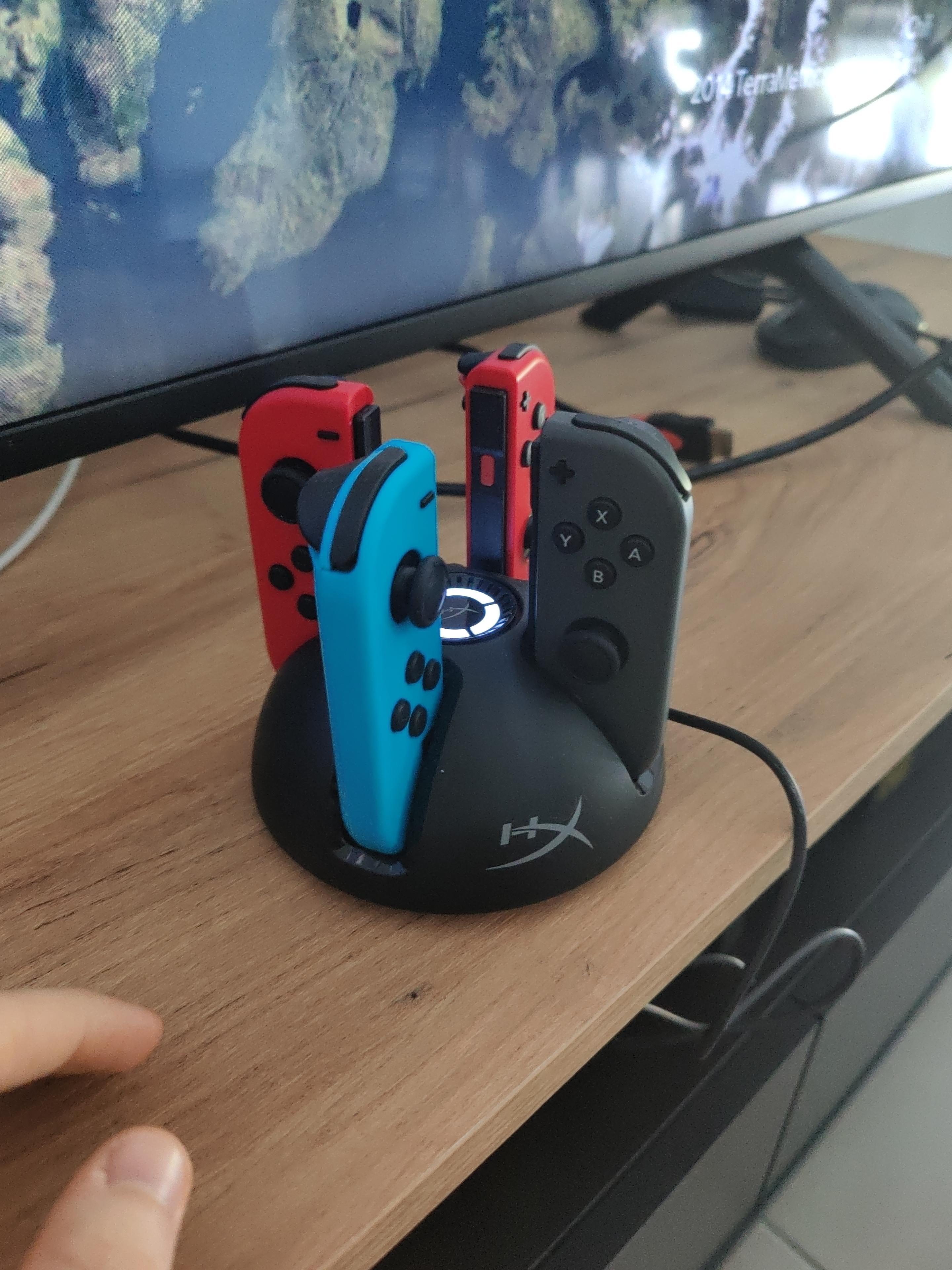 Niente più Joy-Con scarichi